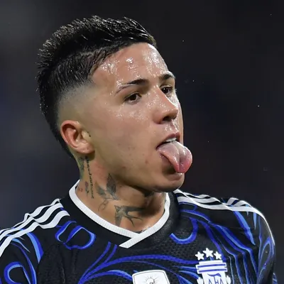 Enzo Fernández pidió disculpas por sus dichos sobre La Bombonera