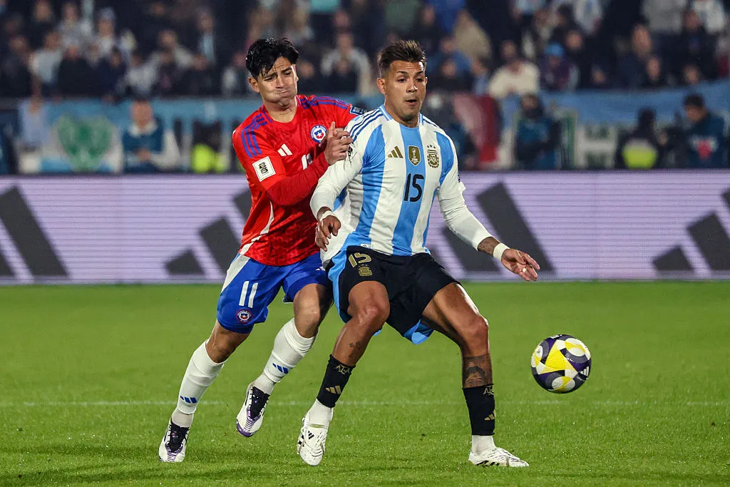Facundo Medina, uno de los jugadores que busca Palmeiras para reforzarse en este mercado. (Getty)