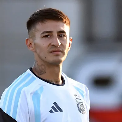 Gabriel Rojas se desgarró en la Selección Argentina y no podrá jugar con Racing el clásico ante Independiente