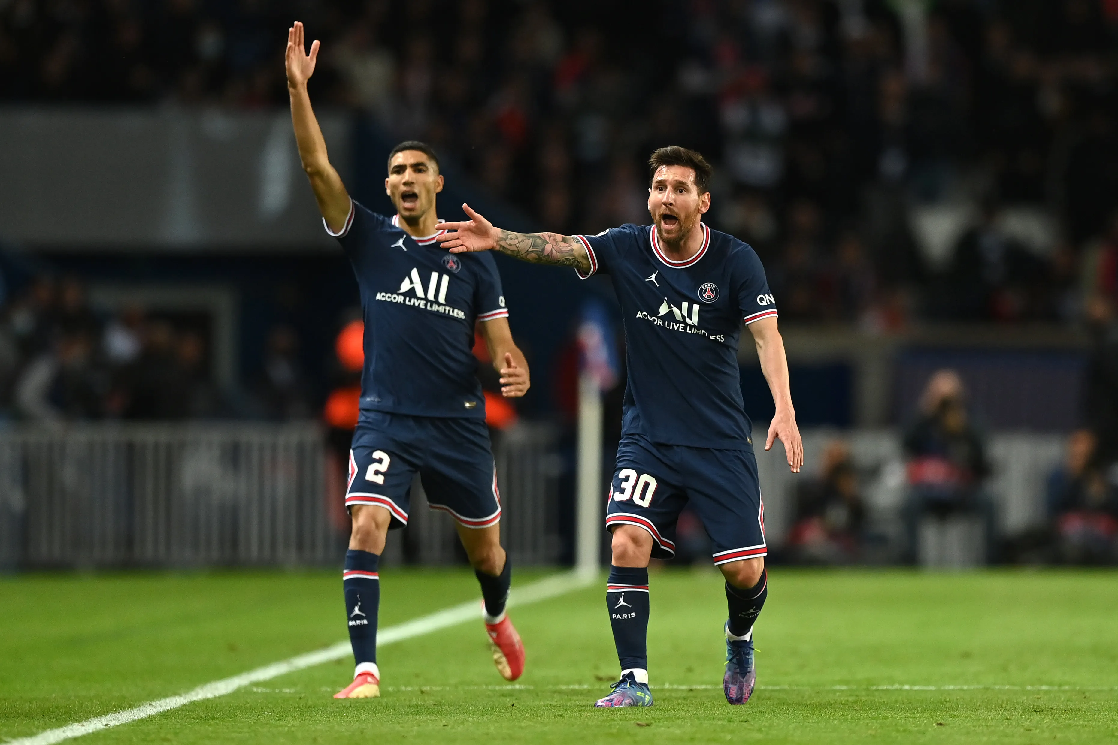 Hakimi y Messi compartieron equipo durante las dos temporadas que el argentino estuvo en PSG (Getty Images).