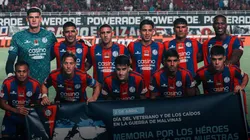Los futbolistas de San Lorenzo ante Estudiantes de La Plata.