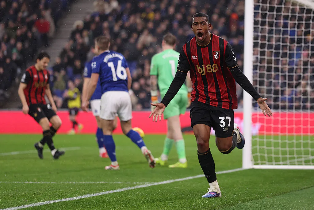 Bournemouth lo valuó en 100 millones. (Getty)