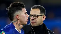 Liam Rosenior minimizó la defensa de Pastore a Enzo Fernández tras la sanción: “Su opinión”