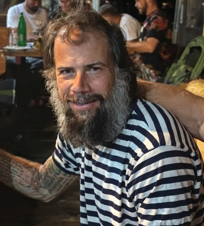 Así luce Mateja Kezman a sus 47 años de edad (@bayrakmedya).