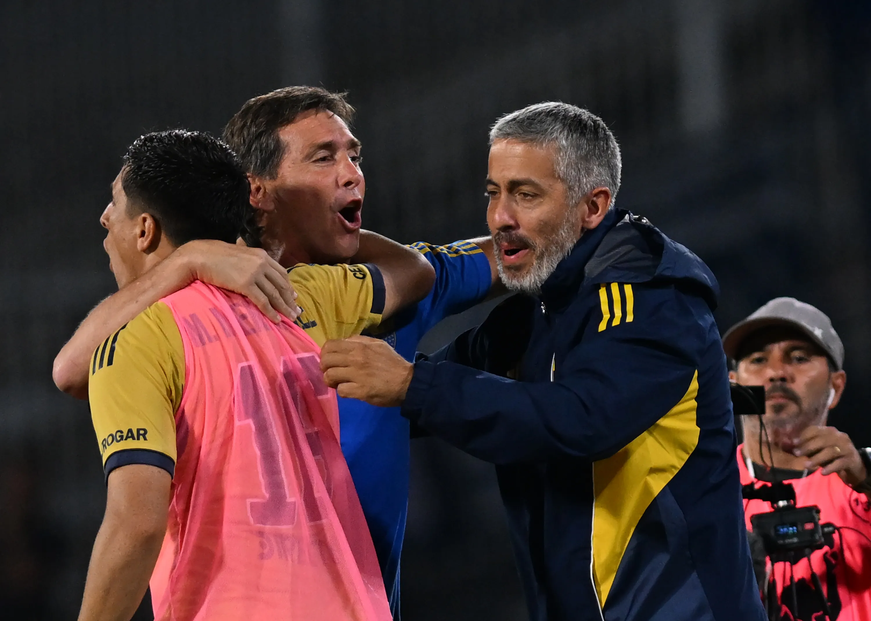 Úbeda celebra la victoria de Boca en Chile. (Foto: Getty).