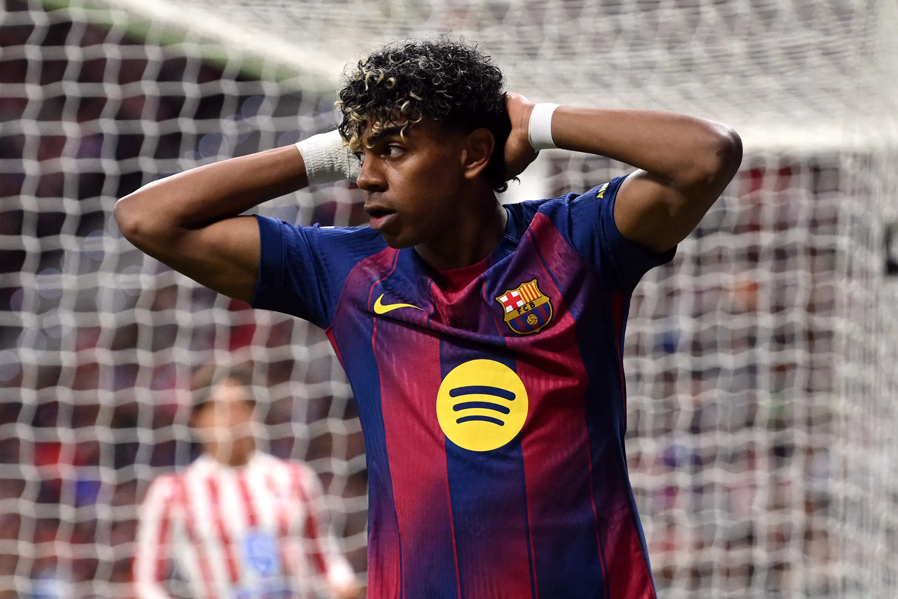 Lamine Yamal suma cuatro tarjetas amarillas en ocho partidos de Champions League.