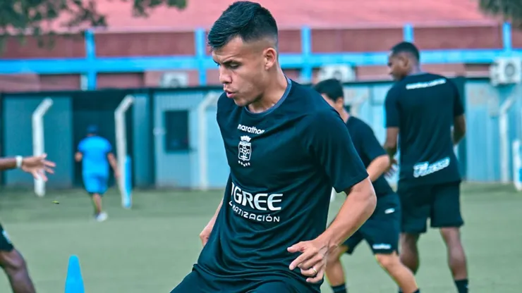 Moisés Villarroel, capitán de Blooming