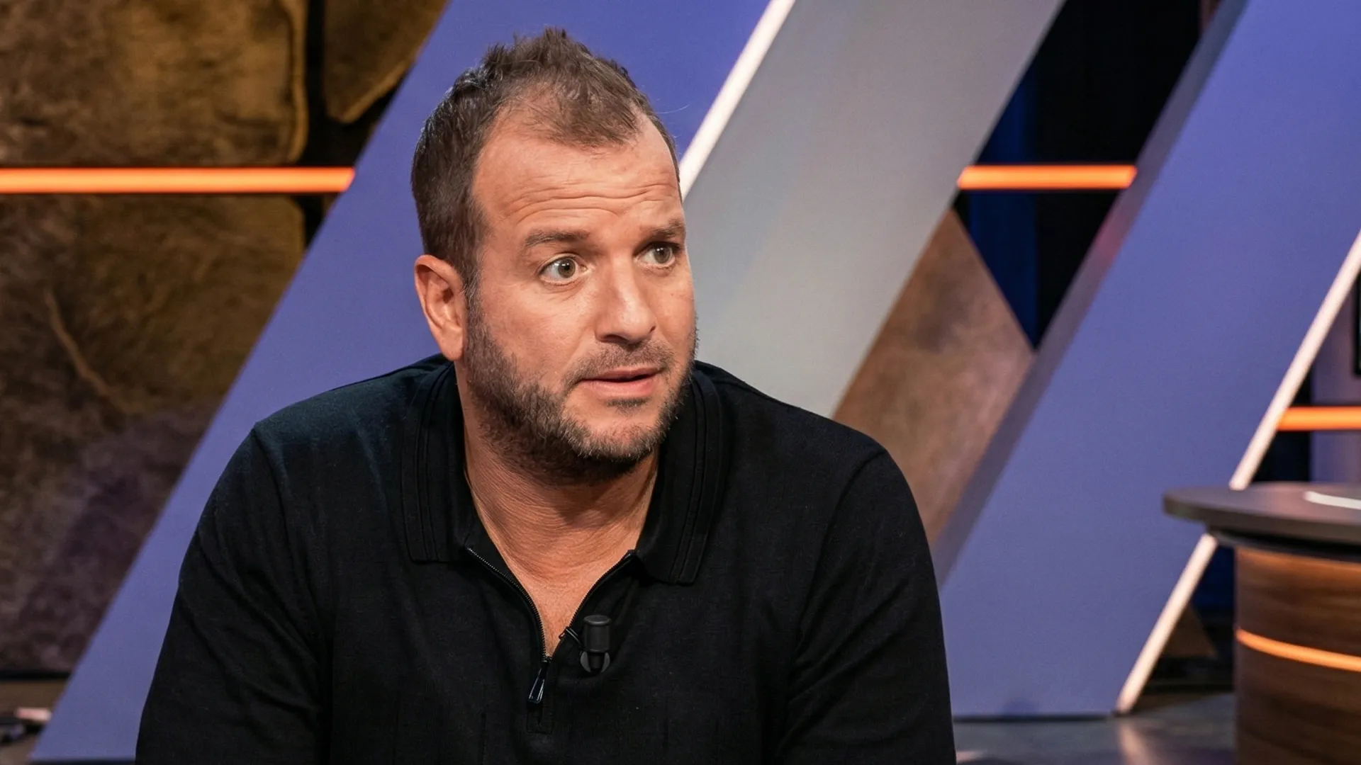 Rafael van der Vaart fue contundente sobre Vinicius. (Ziggo Sport)