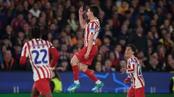 Julián Alvarez celebra su gol ante Barcelona.