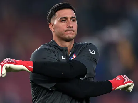 Tras el partido ante Barcelona, Juan Musso le mete presión a Dibu Martínez para el Mundial 2026