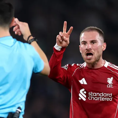 Alexis Mac Allister será sancionado por UEFA luego de la derrota de Liverpool ante PSG por Champions League