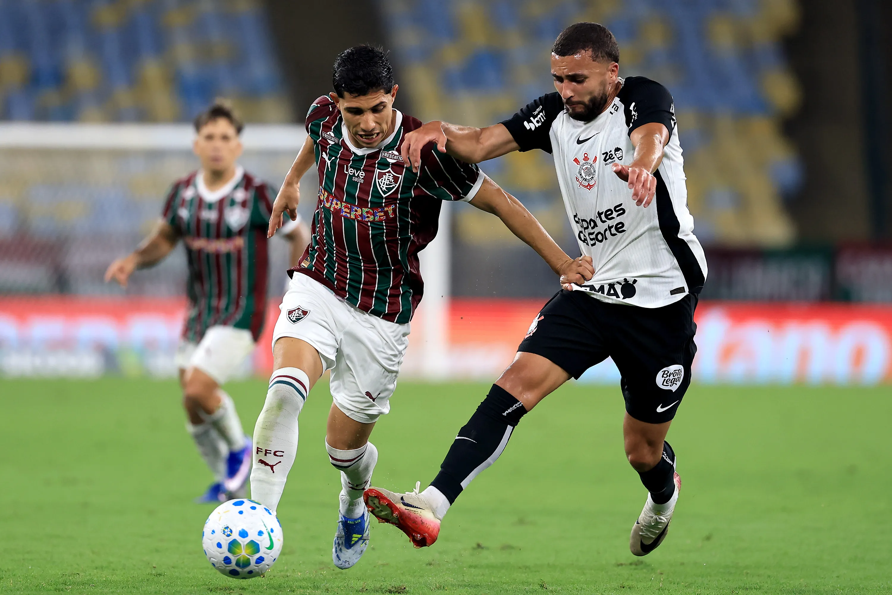 Savarino ante Corinthians. (Foto: Getty).
