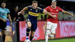 Boca e Independiente se enfrentan en La Bombonera.