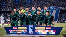 Los futbolistas de Estudiantes de Río Cuarto.