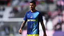 Tottenham descartó rotura de ligamentos en Cristian Romero, por lo que llegará con lo justo a la Copa del Mundo 2026.