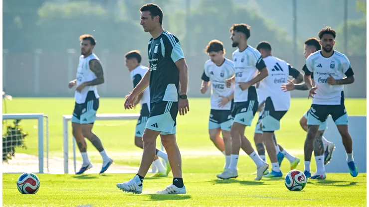 Roberto Ayala contó que Lionel Scaloni le pidió a los jugadores de la Selección Argentina que se cuiden para no sufrir lesiones que le hagan perder el Mundial.