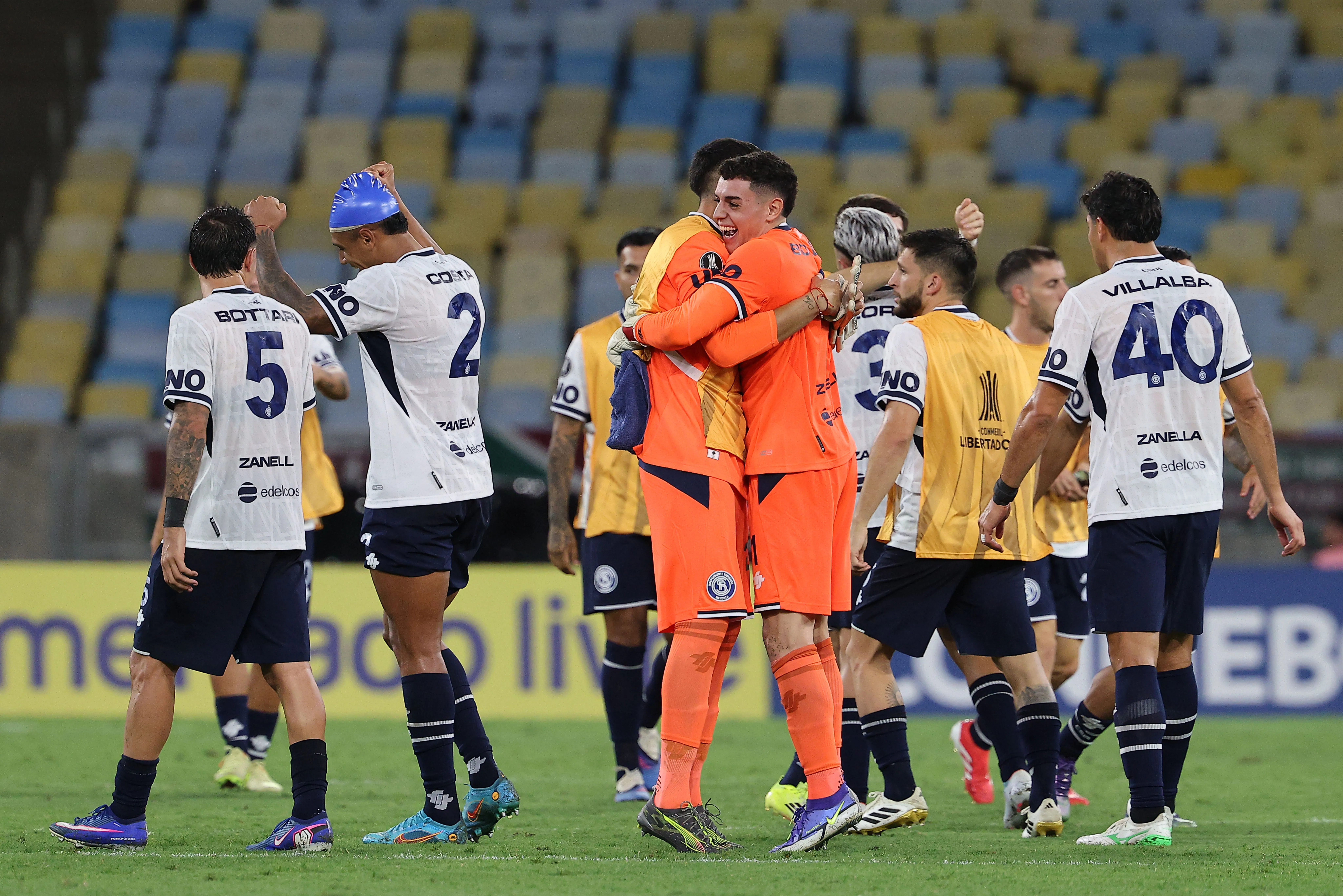 Independiente Rivadavia celebró un triunfo histórico en el Maracaná.