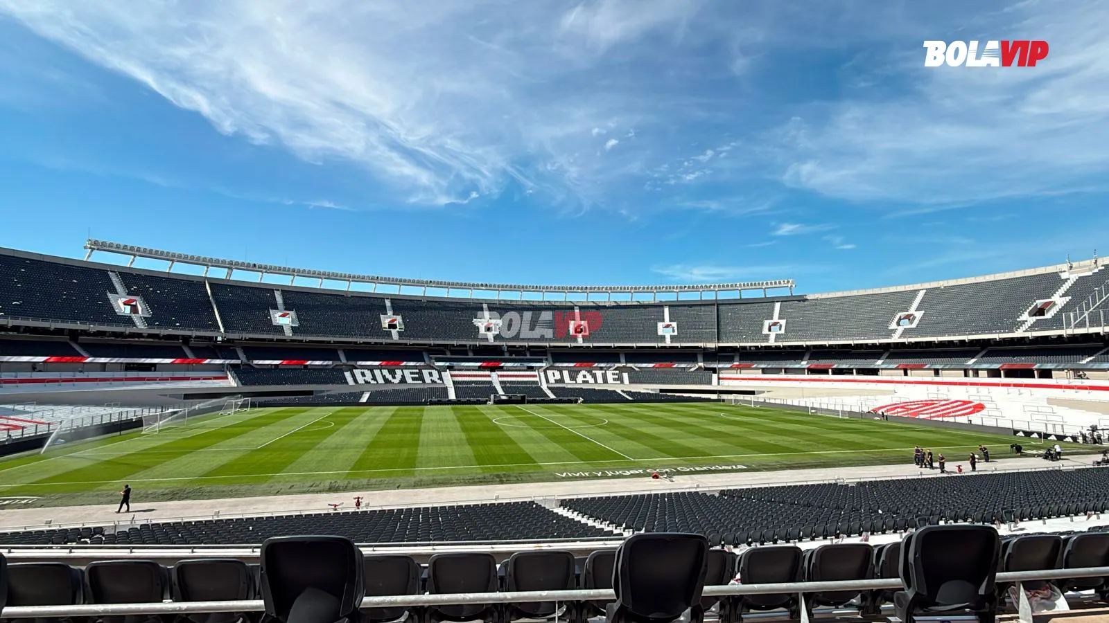 Así se ve el terreno del Monumental antes del Superclásico. (Foto: Bolavip).