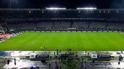 El campo de juego del Estadio Mario Alberto Kempes.