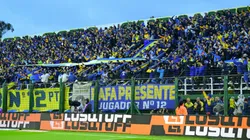 Los hinchas de Boca en el Estadio Norberto Tomaghello.