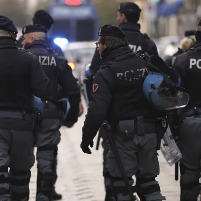 Desmantelaron una red de trata: 4 detenidos, 1 millón de euros incautado y más de 50 futbolistas implicados