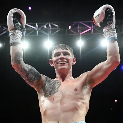 Llegó invicto, tiró cuatro veces a su rival, pero tuvo que retirarse del boxeo tras sufrir un nocaut brutal