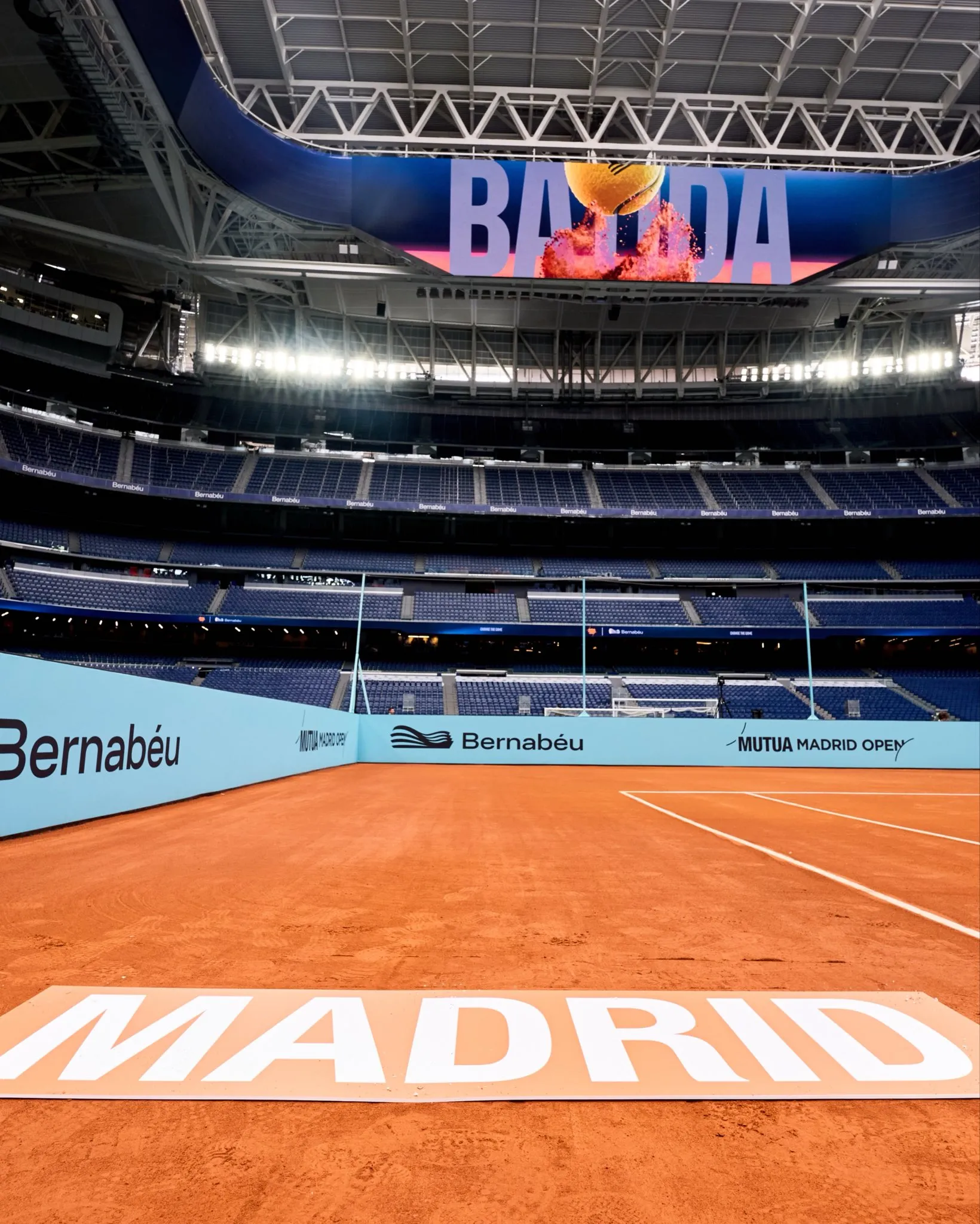 Así luce la cancha de tenis en el Bernabéu. (Foto: Getty).