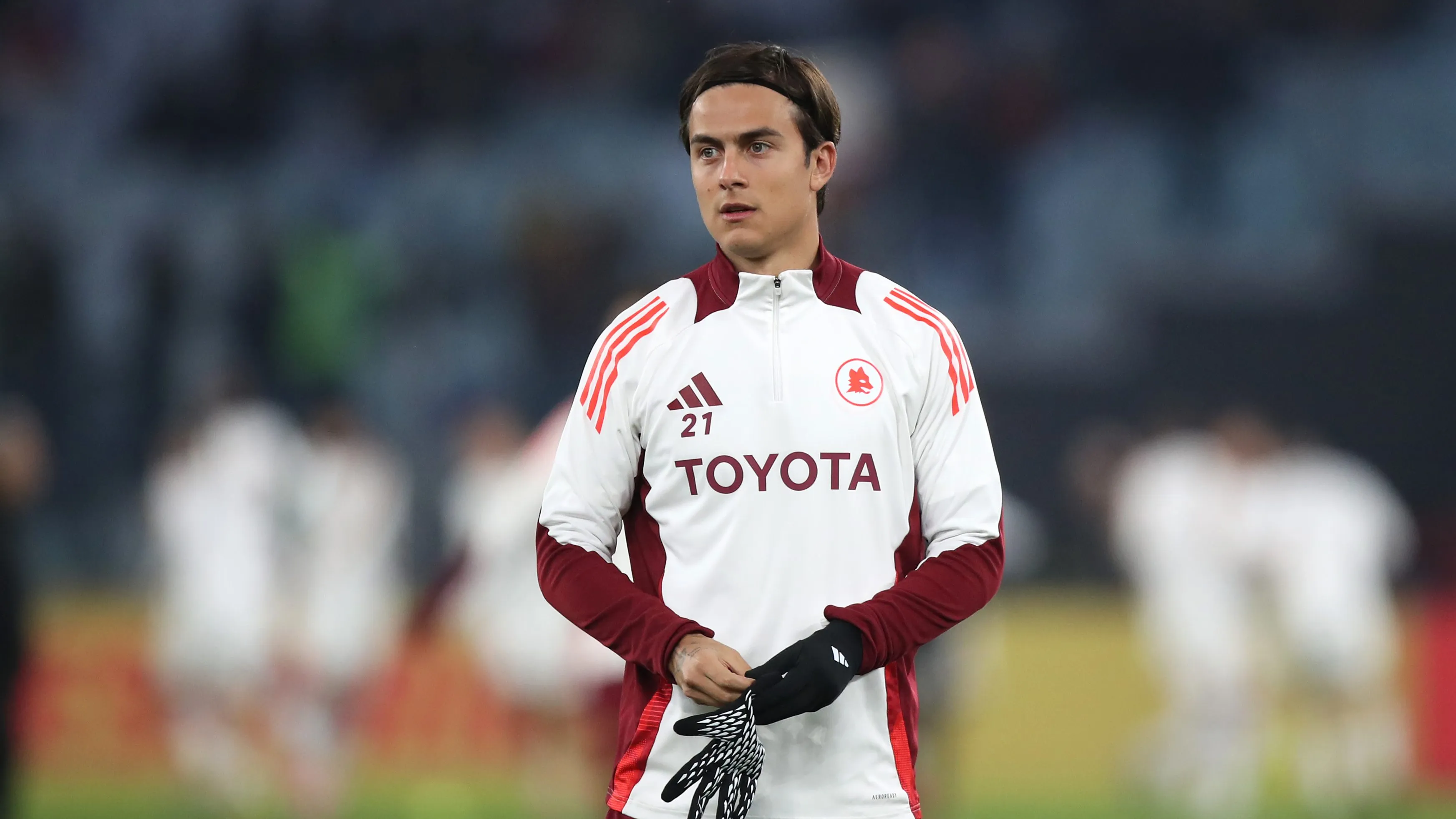 Paulo Dybala termina su contrato en Roma el 30 de junio de 2026.