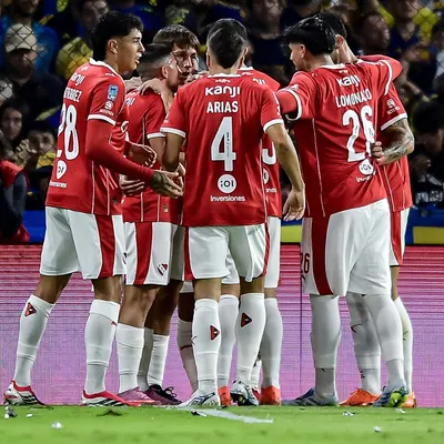 Pronósticos Deportivo Riestra vs Independiente: el Rojo quiere meterse en los playoffs