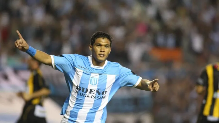 Teófilo Gutiérrez durante su etapa en Racing.