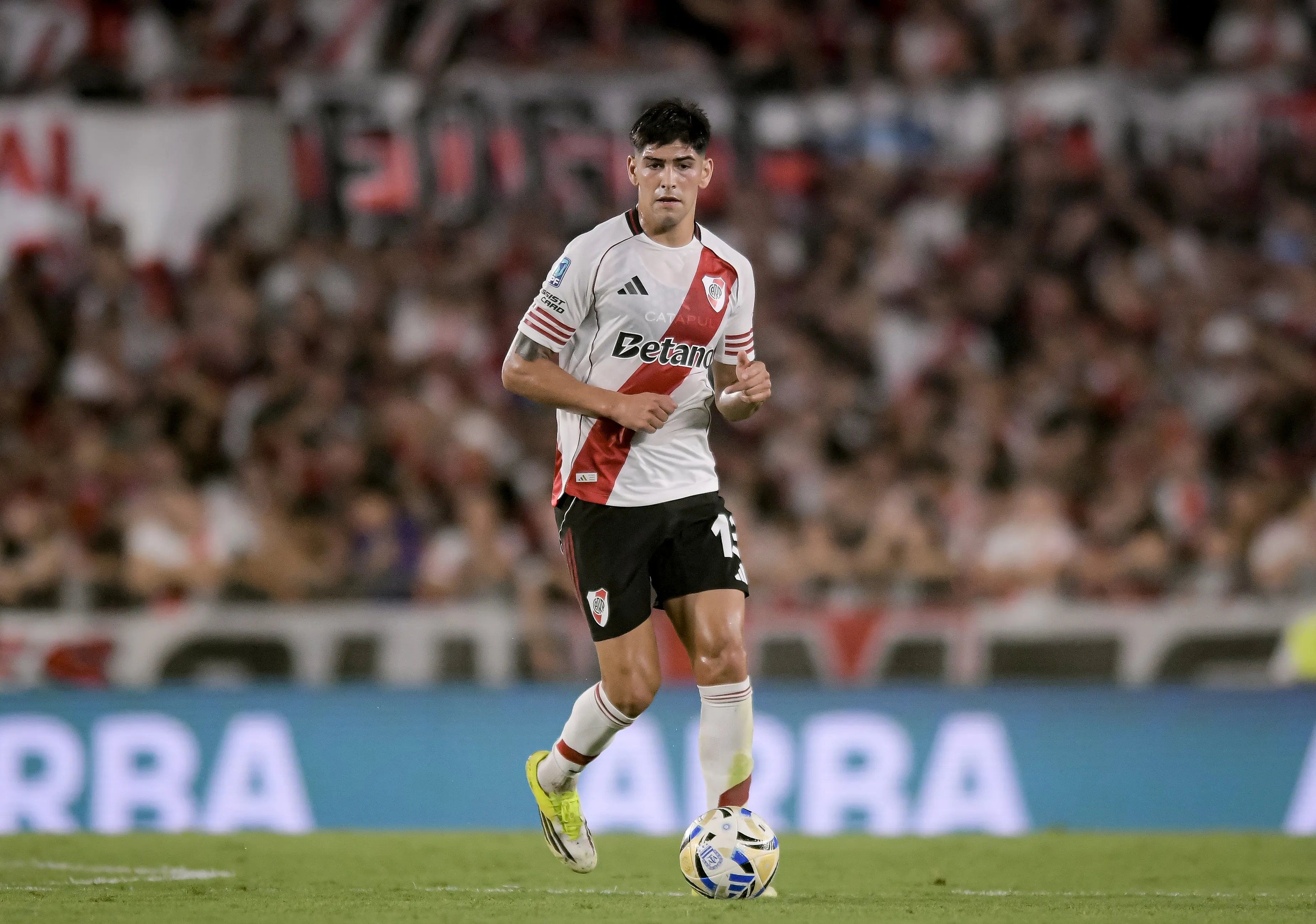 Lautaro Rivero, defensor de River Plate. (Getty Images)