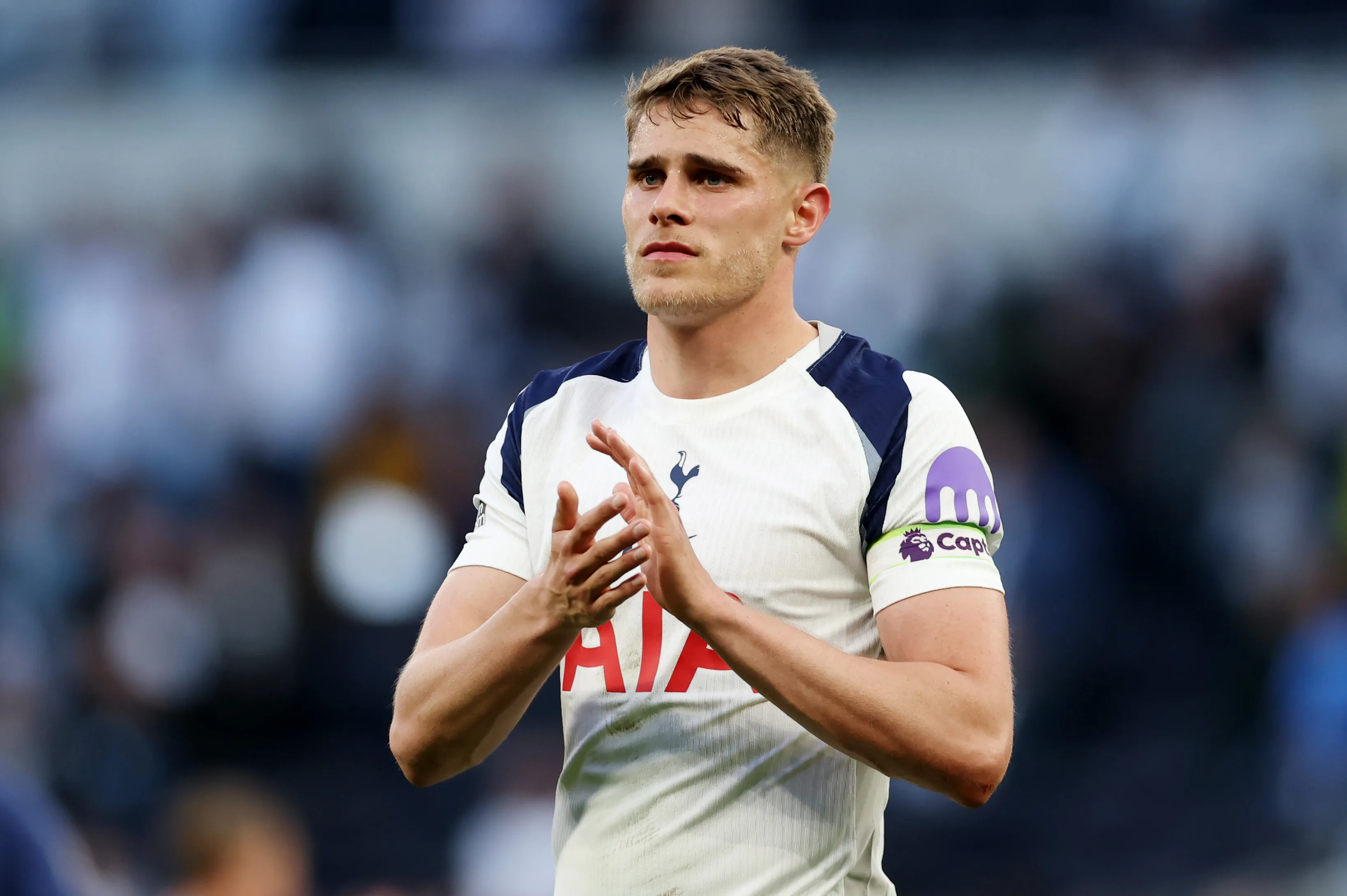 Van de Ven, el nombre que interesa en Manchester United y podría complicar a Licha Martínez (Getty Images).