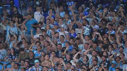 Los hinchas de Racing se enfurecieron con Diego Milito y su dirigencia.
