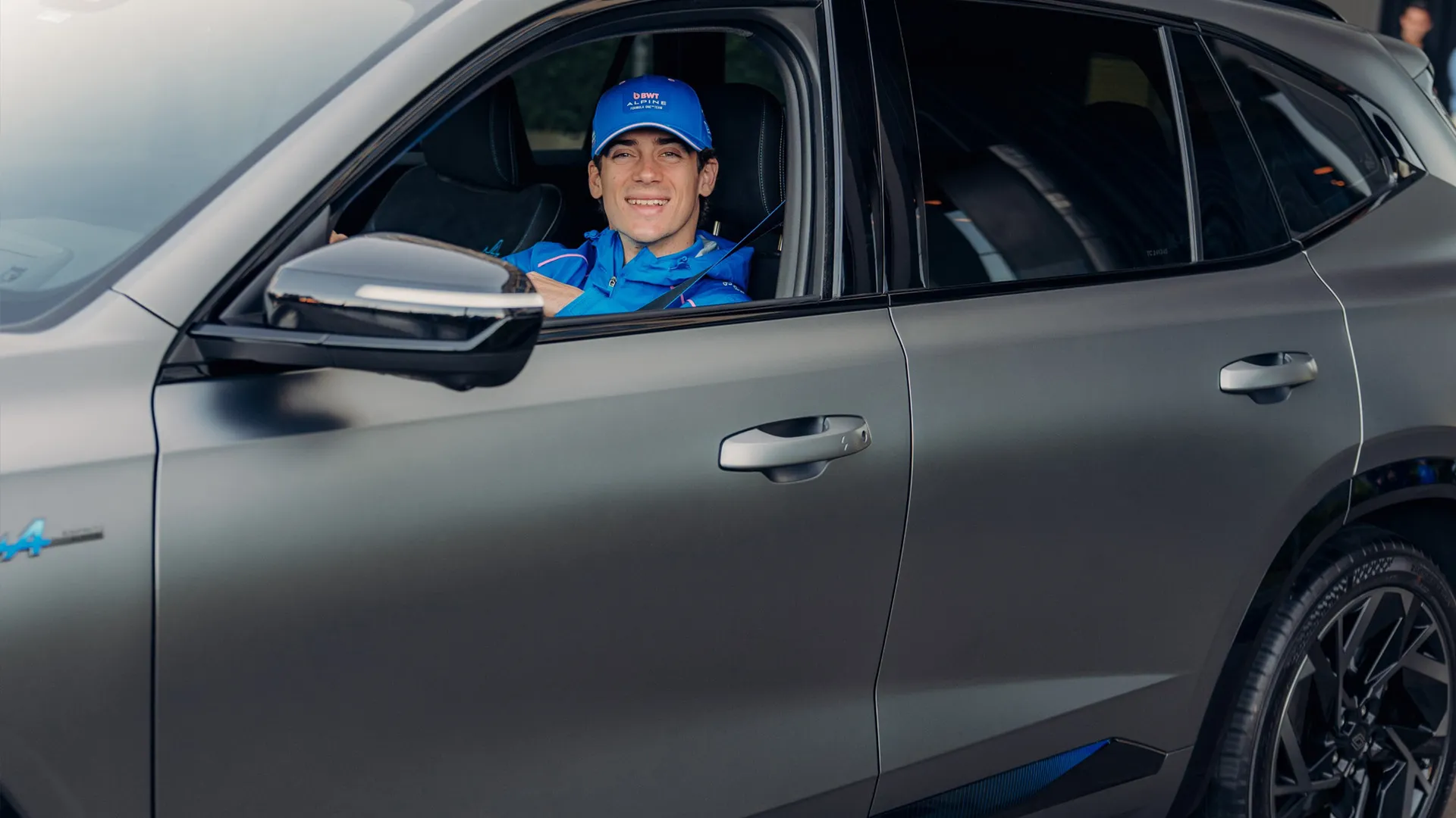 Colapinto en el Renault Austral. (Prensa Alpine)