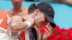Lesión y llanto de Iga Swiatek, que abandonó en Madrid y generó preocupación de cara a Roland Garros