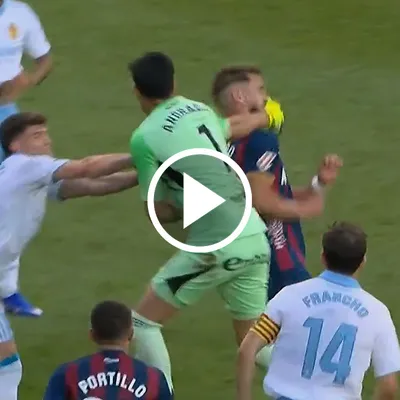 Esteban Andrada le pegó una piña brutal a un rival en Huesca vs. Zaragoza y se expone a una sanción durísima