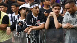 Los hinchas de Corinthians en la tribuna.