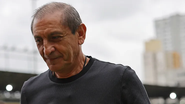 Ramón Díaz, ídolo de River y emblema en el fútbol argentino.