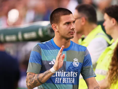 Álvaro Arbeloa tomó una contundente decisión con el jugador que le ganó el puesto a Mastantuono en Real Madrid
