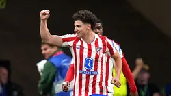 Julián Álvarez celebra su gol de penal contra Arsenal por la Champions League.