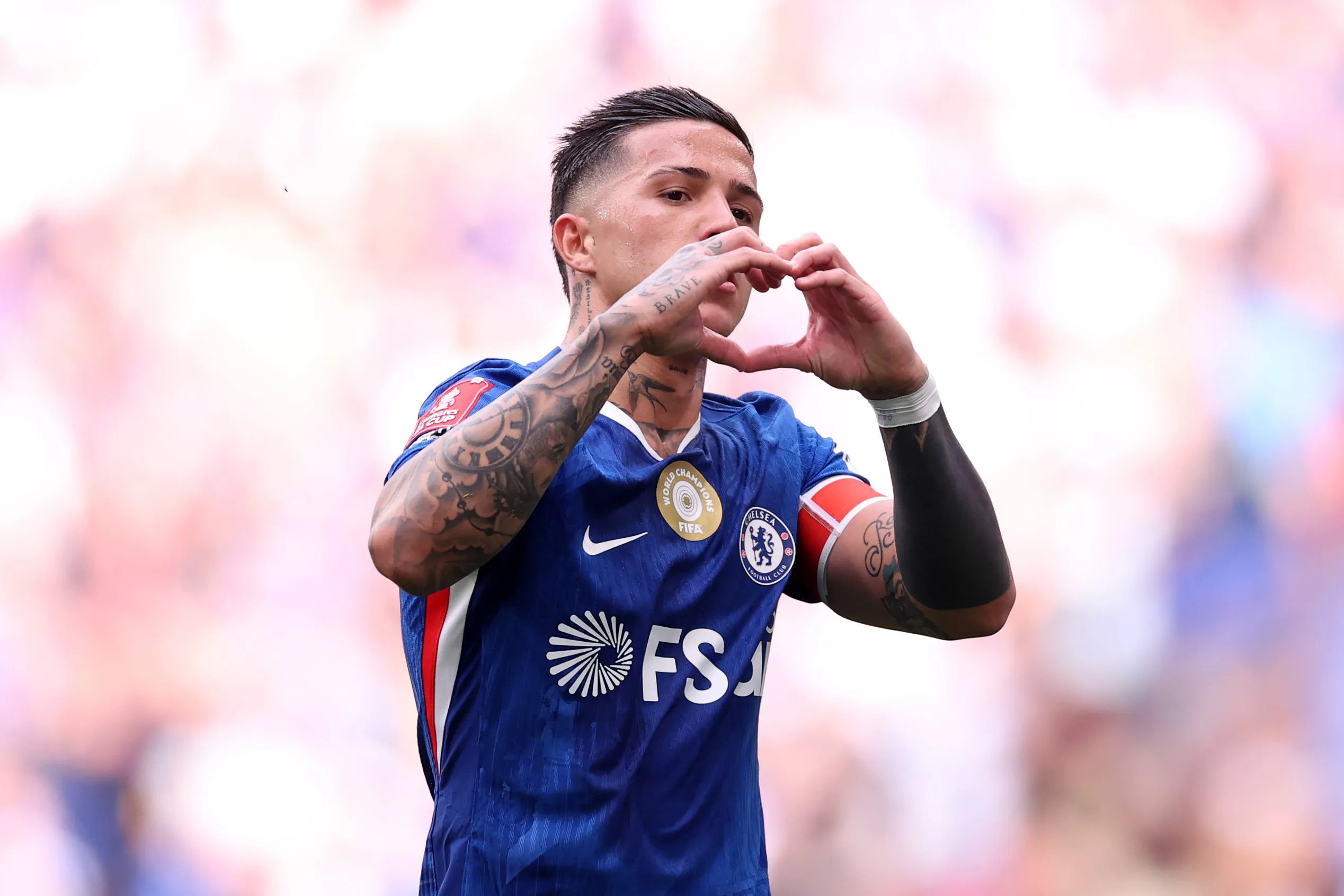 Sigue sin haber definiciones sobre el futuro de Enzo Fernández tras el Mundial.