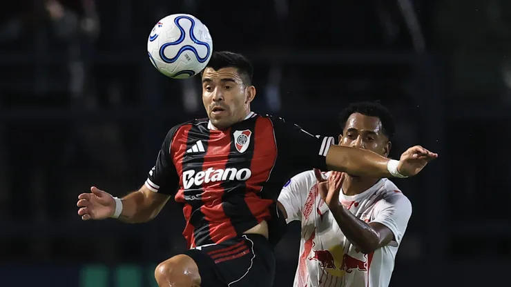 Marcos Acuña ante Bragantino.