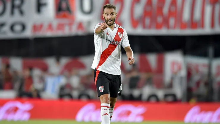 Germán Pezzella reconoció, luego de perder 1 a 0 con Atlético Tucumán, lo mal que juega River.