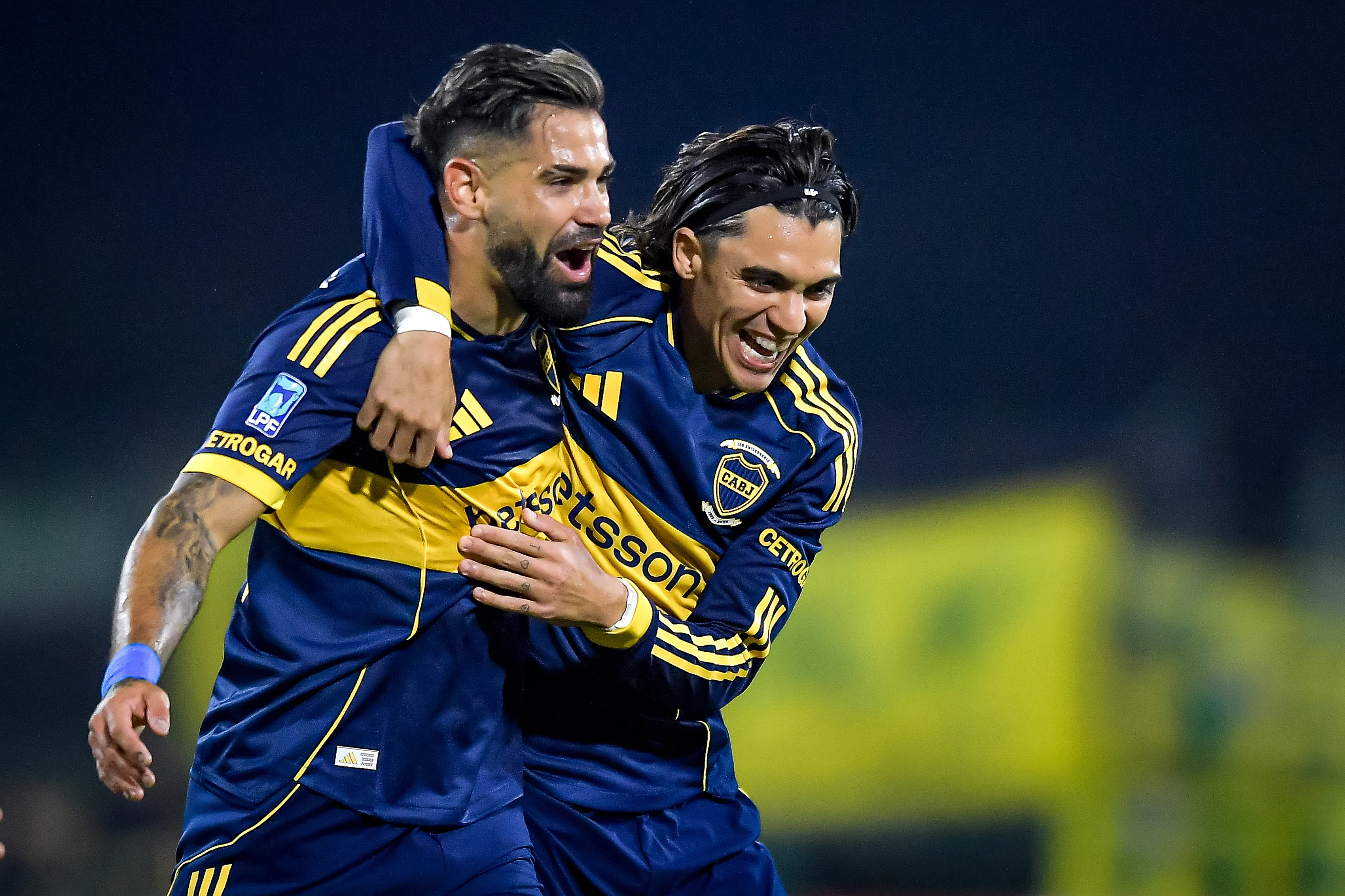 Milton Giménez y Exequiel Zeballos, delanteros de Boca. (Getty Images)