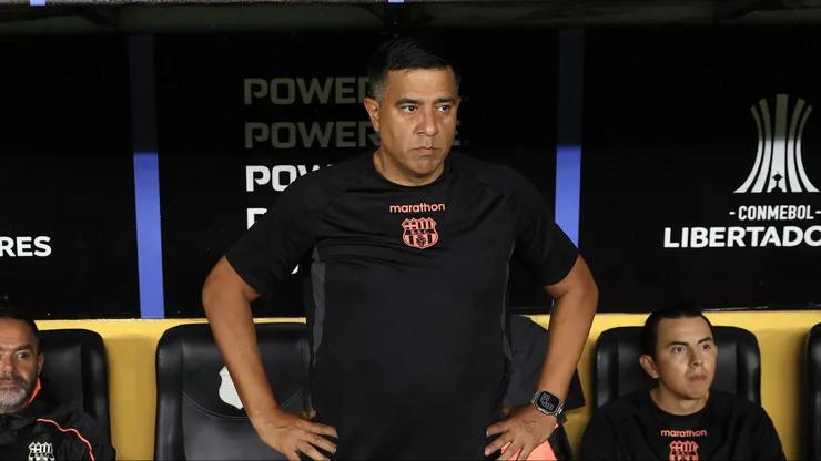 Tras la victoria de Barcelona, César Farías se refirió a los hinchas de Boca: “Los apagaron”