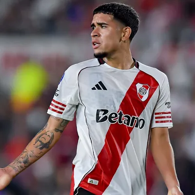 Kendry Páez podría regresar a Chelsea de manera prematura