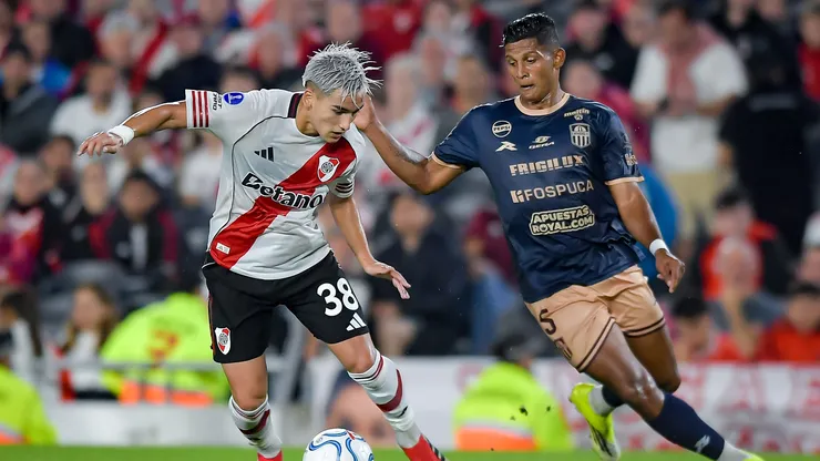 Ian Subiabre en el partido ante Carabobo que se disputó en el Monumental.