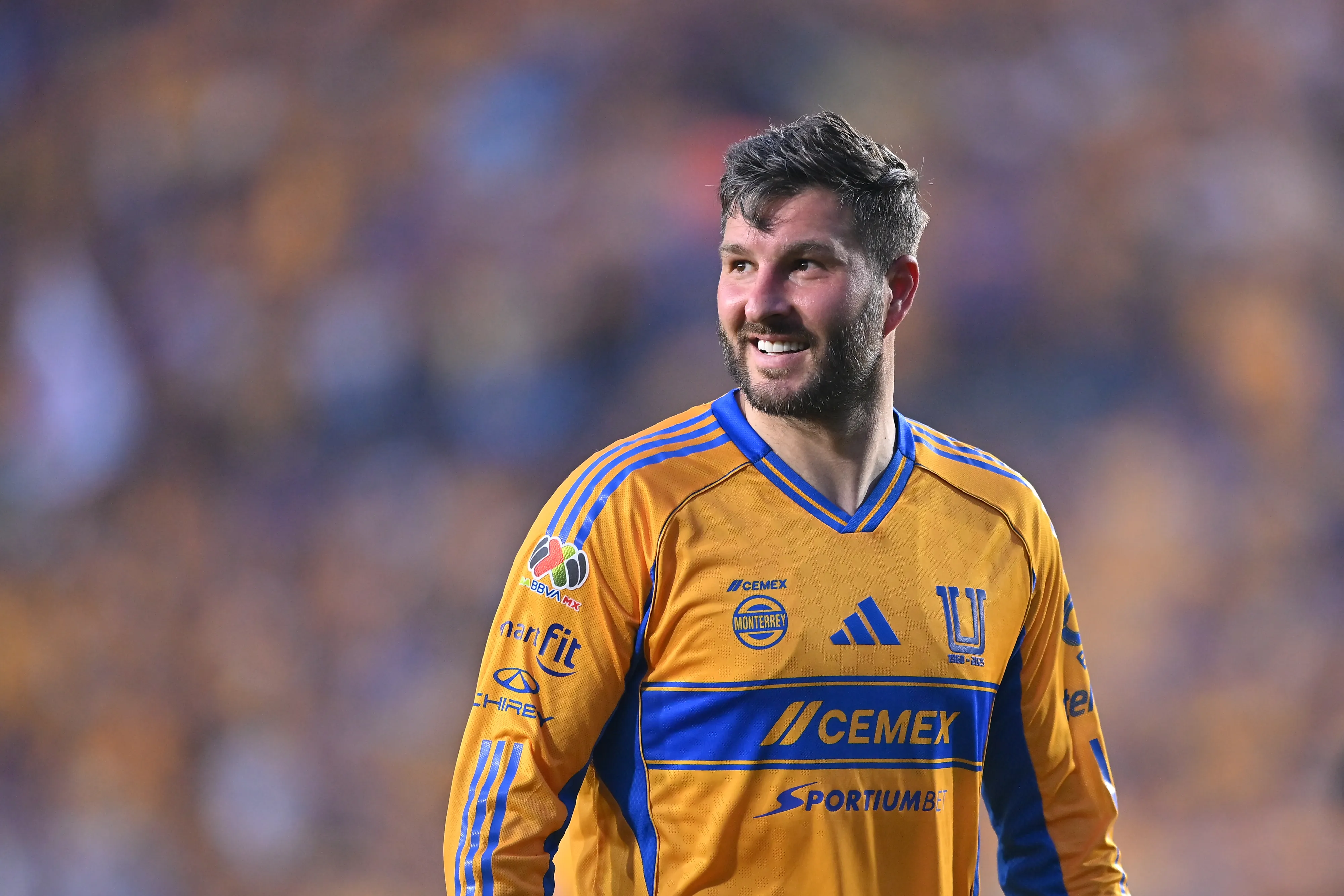 Gignac con la camiseta de Tigres. (Foto: Getty)