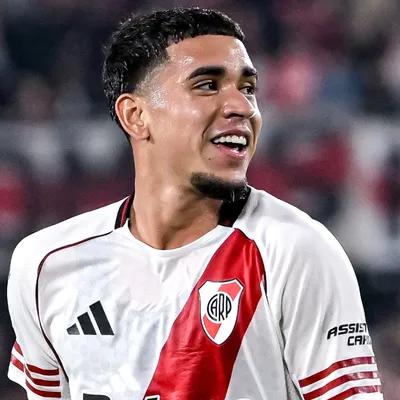 Kendry Páez y una reacción que trajo polémica entre los hinchas de River tras la expulsión de Beltrán