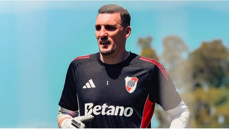 Tras la roja a Beltrán, cómo es la situación de Armani en River
